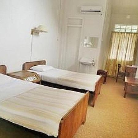 Paramount Hotel George Town Room photo